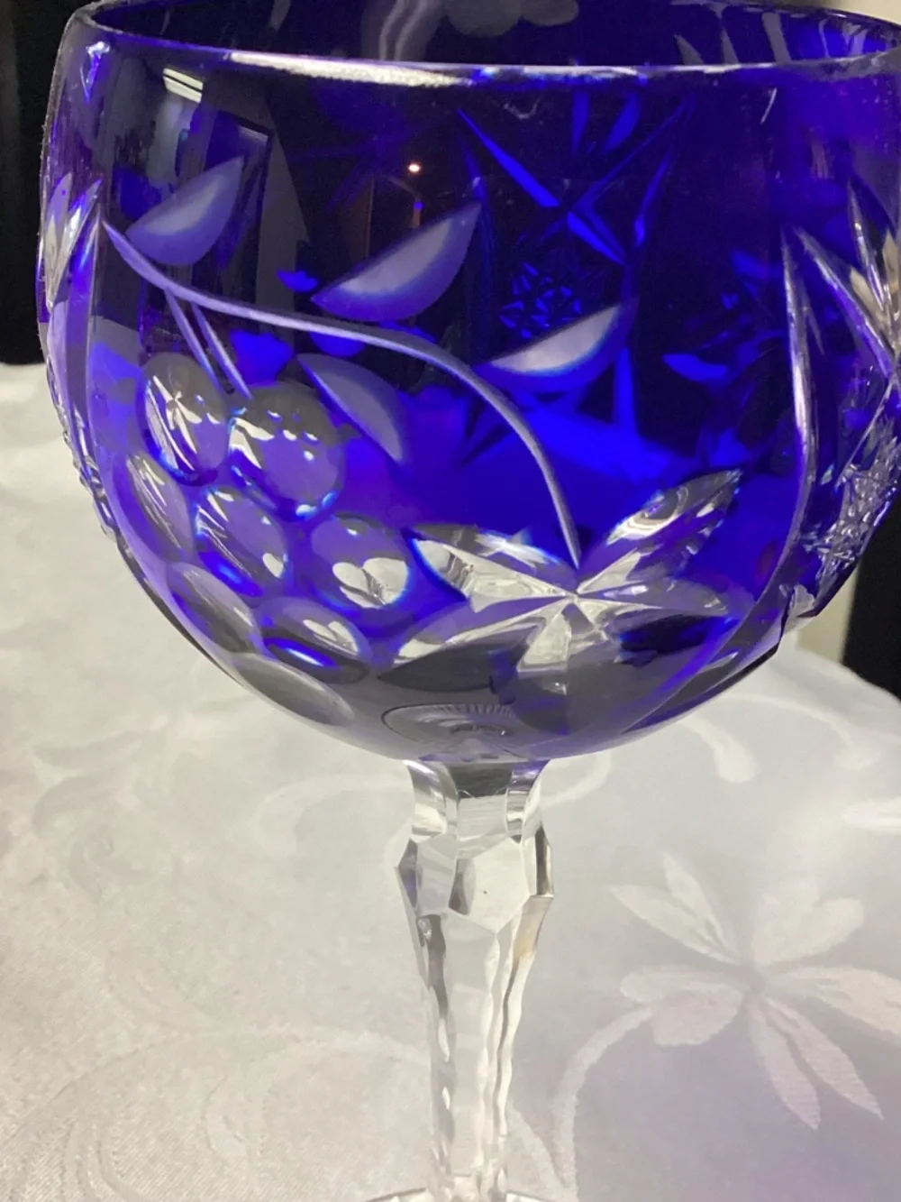 BLUE ETCHED WINE GLASS. COBALT BLUE HOCK